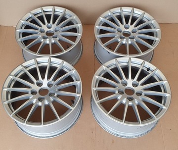 GD AUDI A4 8W0 17