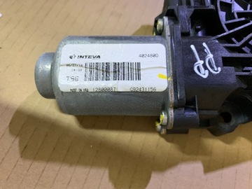 MOTOREK OKNO PRAVÉ PŘEDNÍ DODGE CHARGER SRT 6.4