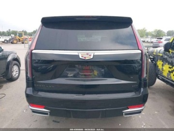 Cadillac Escalade III 2023 Cadillac Escalade Luxury 2023 6.2l 6.2 Benzyna 420KM, zdjęcie 3