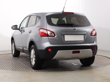 Nissan Qashqai I Crossover Facelifting  1.6 117KM 2012 Nissan Qashqai 1.6, Klima, Tempomat, Parktronic, zdjęcie 3