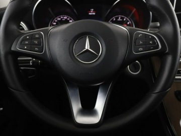 Mercedes Klasa C W205 Kombi Facelifting 1.6 180 156KM 2018 Mercedes C 180 FV23% automat full LED półskóra, zdjęcie 20