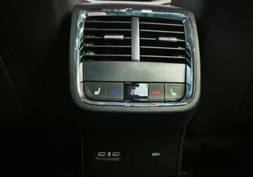 Skoda Octavia IV Liftback 1.5 TSI EVO 150KM 2023 Skoda Octavia Style Pakiety, FV 23, ACC, Podgrzewana szyba, Ambiente, Kes, zdjęcie 32