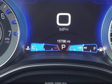 Chrysler 300C II 2023 Chrysler 300 2023 Chrysler 300 Touring RWD 3.6 Benzyna 292KM, zdjęcie 13