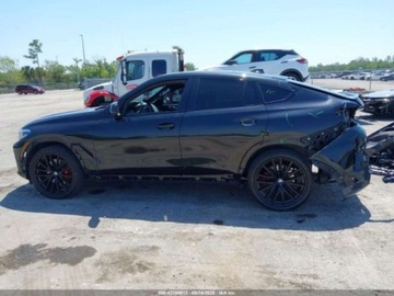 BMW X6 G06 2022 BMW X6 xDrive40i 2022 3.0l 3.0 Benzyna 335KM, zdjęcie 2