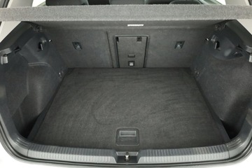 Volkswagen Golf VII Hatchback 5d Facelifting 1.5 TSI ACT 150KM 2020 VW Golf 1.5 eTSI, Salon Polska, Automat, Klima, zdjęcie 9