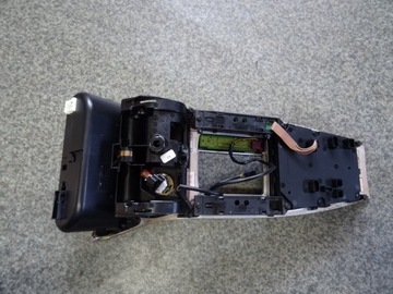 MERCEDES SL 230 R230 PANEL CENTRÁLNÍ KOMPLET