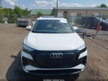 Audi Q4 2024 Audi Q4 e-tron 2024 AUDI Q4 E-TRON PREMIUM PLUS 55 QUATTRO Elektryczny, zdjęcie 12