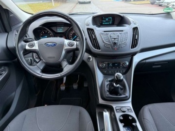 Ford Kuga II SUV 1.5 EcoBoost 150KM 2015 Ford Kuga Asystent ParkowaniaPDCEl. KlapaPodgrzewana szybaWzorowy Stan, zdjęcie 12