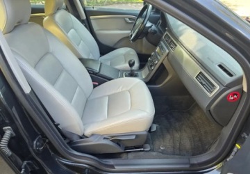 Volvo V70 III Kombi 2.0 TD 136KM 2009 Volvo V70 Volvo V70 2.0D Momentum 2.0 Diesel 136KM, zdjęcie 30