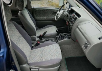 Suzuki Grand Vitara I Standard 1.6 i 16V 94KM 2003 Suzuki Grand Vitara Suzuki Grand Vitara 1.6 Limited 1.6 Benzyna 94KM, zdjęcie 20