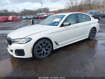 BMW Seria 5 G30-G31 2021 BMW Seria 5 M550i xDrive 2021 4.4l 4.4 Benzyna 523KM, zdjęcie 1