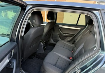 Skoda Octavia III Kombi Facelifting 1.6 TDI 115KM 2019 Skoda Octavia 1,6 TDI 116KM Klima Navi 2xPDC Serwis 1.6 Diesel 115KM, zdjęcie 25