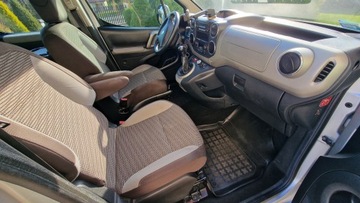 Peugeot Partner II Furgon 1.6 HDi FAP 92KM 2010 Peugeot Partner Tepee 7 Outdoor 1.6HDI bez FAP 7 osób hak, zdjęcie 13