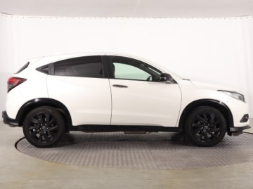 Honda HR-V II SUV Facelifting 1.5 VTEC TURBO 182KM 2020 Honda HR-V 1.5 i-VTEC Turbo, Salon Polska, zdjęcie 5