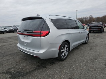 Chrysler Pacifica II 2024 Chrysler Pacifica Pinnacle 2024 3.6l 3.6 Benzyna 287KM, zdjęcie 3