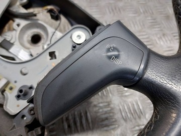 МНОГОФУНКЦИОНАЛЬНЫЙ РУЛЬ TOYOTA AVENSIS T25