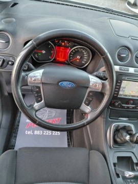 Ford S-Max I Van Facelifting 2.0 Duratorq TDCi DPF 163KM 2014 Ford S-Max Lift LED Navi Klimatronik Podgrzewane fotele 7 osob 2.0 Diesel, zdjęcie 9