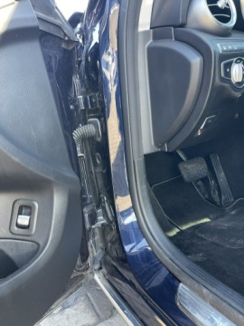 Mercedes Klasa C W205 Limuzyna Facelifting 2.0 300d 245KM 2020 Mercedes C 300 Automat Skóra Podgrzewanie Kamera, zdjęcie 6