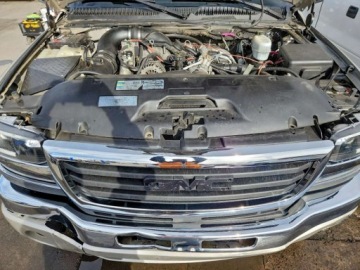  GMC Sierra K2500 Heavy Duty 2006 6.6 Diesel 360KM, zdjęcie 6