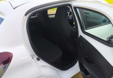 Peugeot 108 1.2 VTi 82KM 2016 Peugeot 108 PureTech 82 Allure 1.2 Benzyna 82KM, zdjęcie 11