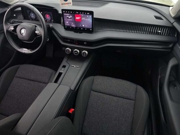 Skoda Superb III Kombi Facelifting 1.5 TSI 150KM 2024 Skoda Superb 1.5TSI 150KM FV23 DSG Side Assist Kierownica skorzana 2-ramie, zdjęcie 23