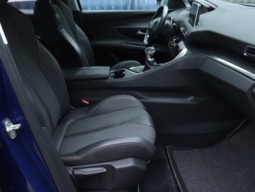 Peugeot 3008 II Crossover 2.0 BlueHDi 150KM 2018 Peugeot 3008 2.0 BlueHDi, Skóra, Navi, Klima, zdjęcie 8