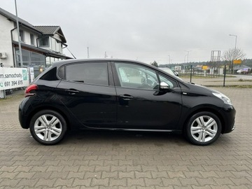 Peugeot 208 I Hatchback 5d Facelifting 1.2 PureTech 82KM 2015 Peugeot 208 Klima*Pdc*Tylko 86000km, zdjęcie 6