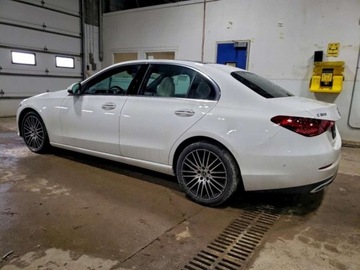 Mercedes Klasa C W206 Limuzyna 2.0 300 258KM 2024 Mercedes-Benz Klasa C 2024r., C 300 4MATIC, 2.0L, od ubezpieczalni 2.0, zdjęcie 5