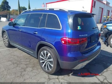 Mercedes GLB 2022 Mercedes-Benz GLB 2022 r., 2,0L 250 4MATIC 2.0 Benzyna 221KM, zdjęcie 3