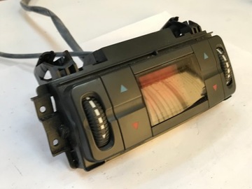 Panel klimatyzacji Mercedes W211 OE 2118300285