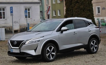 Nissan Qashqai III Crossover 1.3 DIG-T MHEV 140KM 2023 Nissan Qashqai Bezwypadkowy Jak NOWY Wyposazony 1.3 Benzyna 140KM, zdjęcie 5