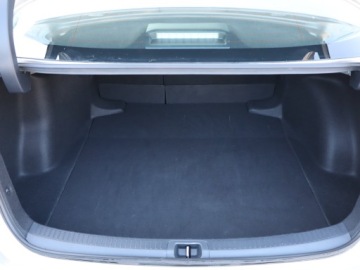 Toyota Corolla XII Sedan 1.5 VVT-i 125KM 2022 Toyota Corolla 1.5 VVT-i, Salon Polska, zdjęcie 13