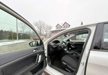 Peugeot 2014 Peugeot 308 Peugeot 308 PureTech 130 GPF Stop amp Start Allure Pack 1.2, zdjęcie 12