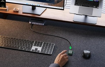 Ugreen CM662 Переключатель USB 3.0 Переключатель 2-в-4 + 2 кабеля USB-A — деталь