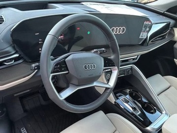 Audi 2025 AUDI Q5 TDI quattro S line Sportback Suv 2.0 (204KM) 2025, zdjęcie 5