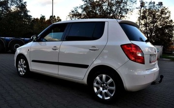 Skoda Fabia II Hatchback Facelifting 1.2 TSI 105KM 2010 Skoda Fabia Automat, Klimatyzacja, Nawigacja, Grzane Fotele 1.2 Benzyna, zdjęcie 11