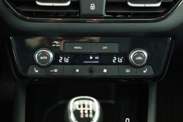 Skoda Kamiq Crossover Facelifting 1.0 TSI 115KM 2024 Skoda Kamiq 1.0 TSI, 1. Właściciel, Serwis ASO, zdjęcie 8