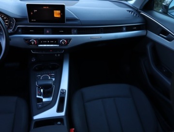 Audi A4 B9 Avant 2.0 45 TFSI 245KM 2019 Audi A4 Allroad 45 TFSI, Serwis ASO, 4X4, zdjęcie 6