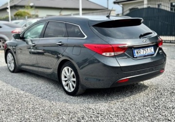 Hyundai i40 Kombi 1.7 CRDi HIGH 136KM 2012 Hyundai i40 1.7 CRDI Navi PDC LED tempomat 1.7 Diesel 136KM, zdjęcie 7