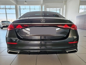 Mercedes Klasa E W214 2025 E Klasa 300 e 4-Matic AMG 2.0 (333KM) 2025, zdjęcie 1