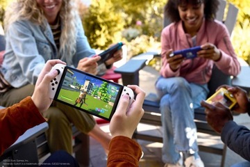 Карта памяти SanDisk Nintendo Switch 256 ГБ розовая