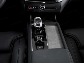 Volvo XC90 II 2026 VOLVO XC90 B5 AWD Plus Bright Suv 2.0 (264KM) 2026, zdjęcie 10