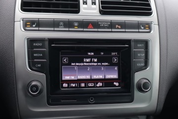 Volkswagen Polo V Hatchback 3d Facelifting 1.0 75KM 2015 VW Polo 1.0, Klima, Klimatronic, Tempomat, zdjęcie 12