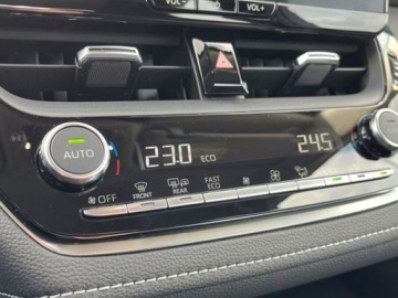 Toyota Corolla XII Sedan Facelifting 1.5 VVT-i 125KM 2024 Od ręki - Comfort 1.5 benzyna 125KM | Podgrzewane fotele!, zdjęcie 7