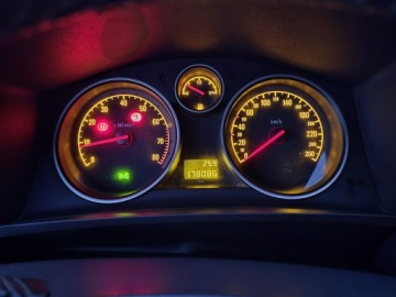 Opel Zafira B 1.8 ECOTEC 140KM 2010 Opel Zafira 7-os, Xenon, KlimaTronik, Navi, PDC,, zdjęcie 28