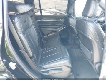 Jeep Grand Cherokee V 2023 Jeep Grand Cherokee L Overland 2023 3.6l 3.6 Benzyna 293KM, zdjęcie 12