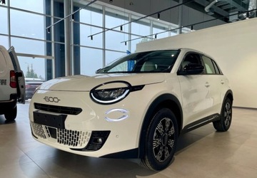 Fiat 2025 Fiat 600 Wyprzedaz Dostepne kolory Lazurowy, Czarny, Bezowy, Bialy, Zielo