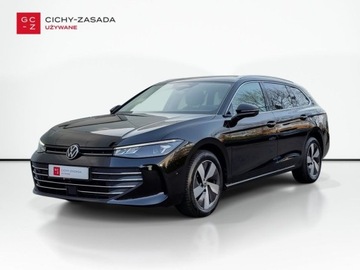 Volkswagen Passat B8 Variant Facelifting 1.5 TSI EVO 150KM 2024 Volkswagen Passat Faktura VAT Kamera 360 LED Virtual HAK Masaze 1.5