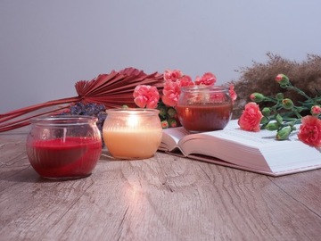 АРОМАТИЧЕСКИЕ РОЖДЕСТВЕНСКИЕ СВЕЧИ НАБОР 4X СВЕЧЕЙ ДЛЯ РОЖДЕСТВЕНСКОГО ПОДАРКА