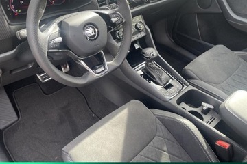 Skoda Kodiaq SUV Facelifting 2.0 TSI 190KM 2024 Skoda Kodiaq Sportline 2.0 TSI 190KM DSG 4x4 Hak Premium Care, zdjęcie 7